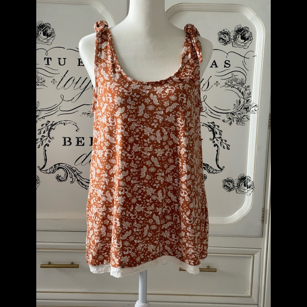 Mason & belle pullover size M